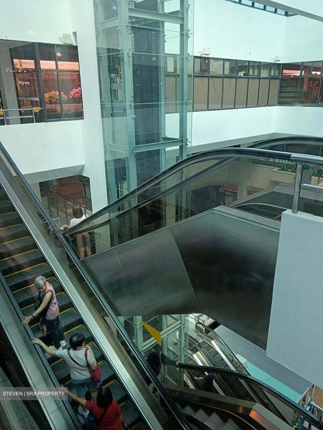 Beauty World Centre (D21), Retail #502538021